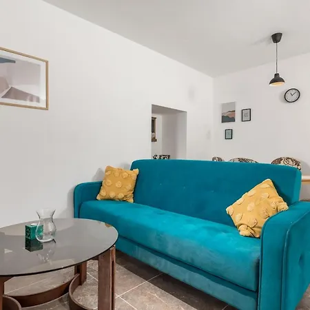 Appartamento Urban Jungle Central Apartman