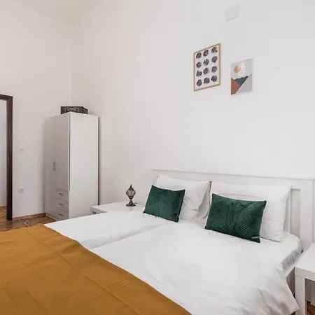 Urban Jungle Central Apartman Appartamento