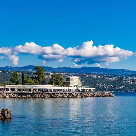 Apartment Urban Jungle Opatija